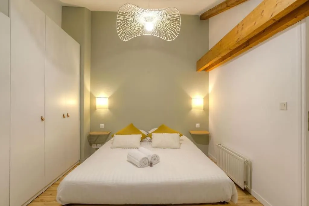 Ferienwohnung Loft Avec Mezzanine Au Coeur Du 3Eme, Lyon Frankreich